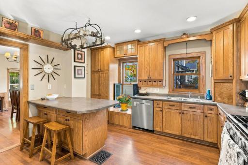 212 6th Street E, Northfield, MN 55057