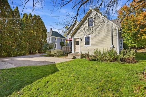 212 6th Street E, Northfield, MN 55057