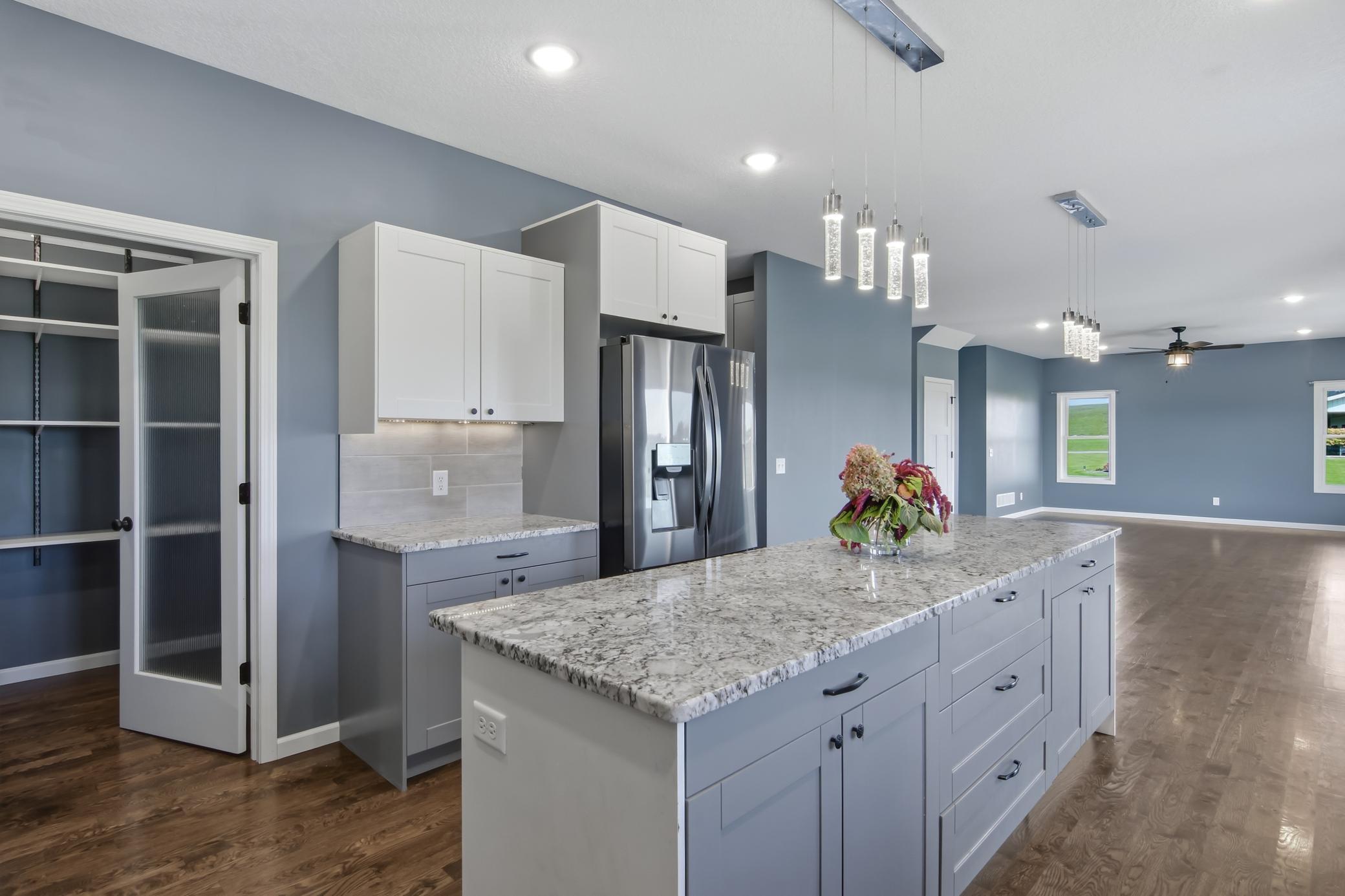 Large Corner Pantry