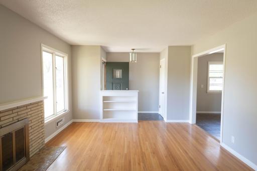 625 Rosswood Lane, Wayzata, MN 55391
