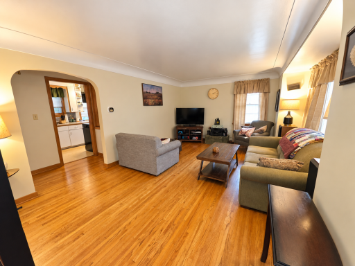 1012 Becker Avenue SE, Willmar, MN 56201