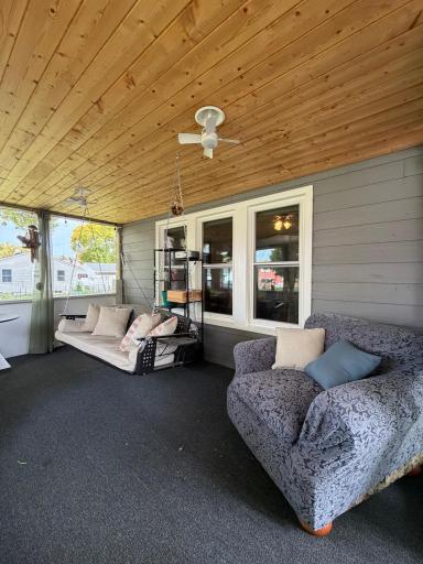 Screened in Porch is perfect for relaxing from Spring to Fall.