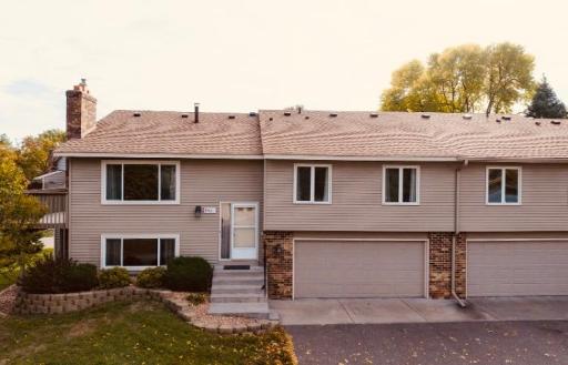 9981 106th Place N, Maple Grove, MN 55369