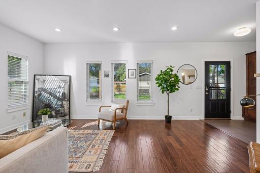 1322 Washington Street NE, Minneapolis, MN 55413