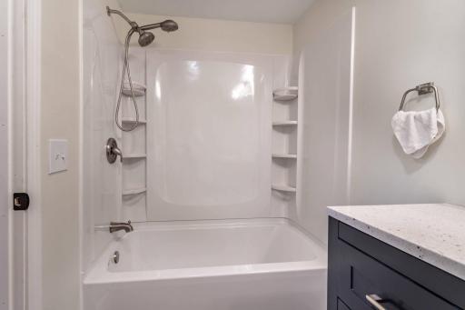 803 W Laurel Street, Fergus Falls, MN 56537