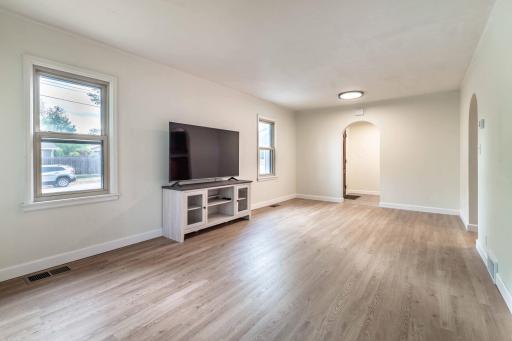 803 W Laurel Street, Fergus Falls, MN 56537