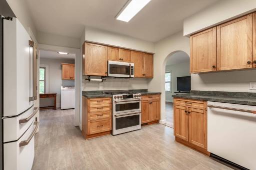 803 W Laurel Street, Fergus Falls, MN 56537