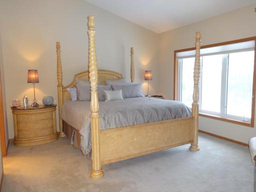 16635 42nd Avenue N, Plymouth, MN 55446