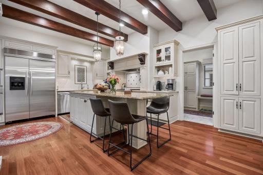 3742 Abbott Avenue S, Minneapolis, MN 55410