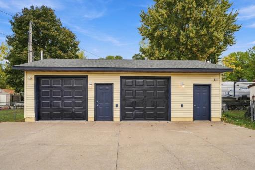 721 Bob Ehlen Drive, Anoka, MN 55303