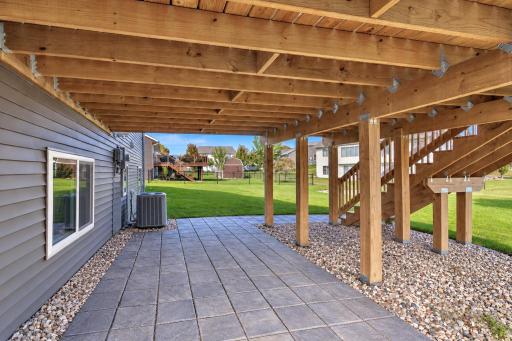 233 Oak Drive, Eagle Lake, MN 56024