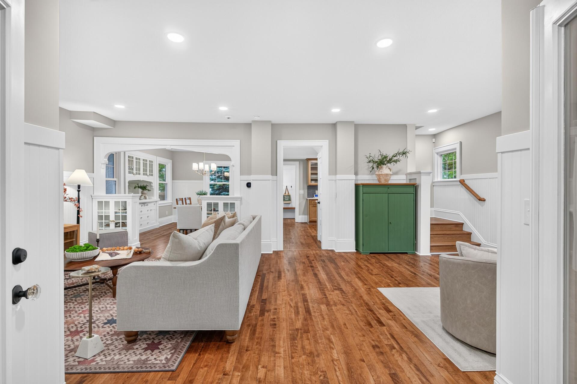 Welcoming and Spacious Main Level