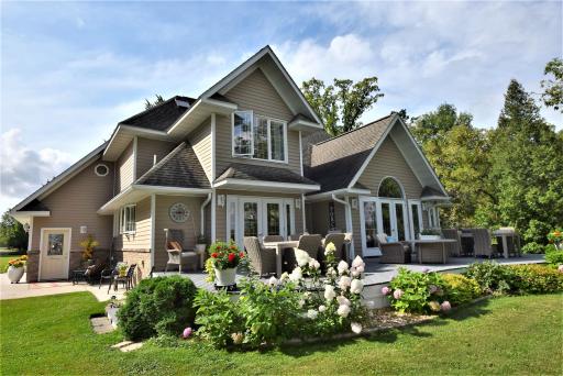 204 River Drive NE, Baudette, MN 56623