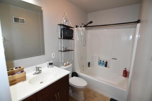 204 River Drive NE, Baudette, MN 56623