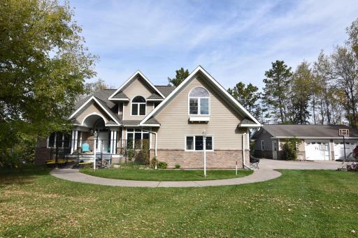 204 River Drive NE, Baudette, MN 56623