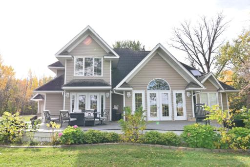 204 River Drive NE, Baudette, MN 56623