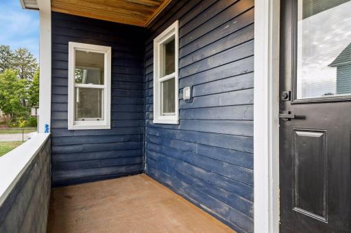 3733 Portland Avenue South - Spacecrafting - 0037.jpg