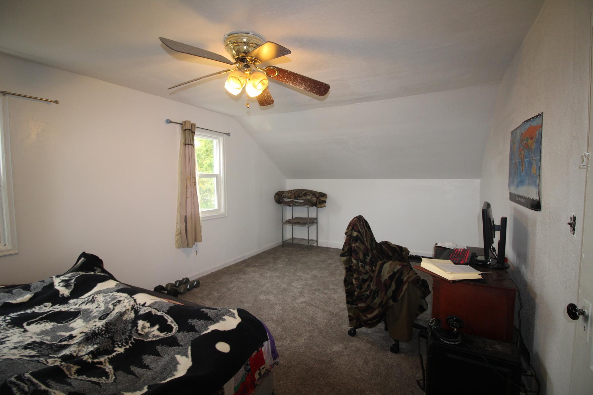 Upper Bedroom.JPG