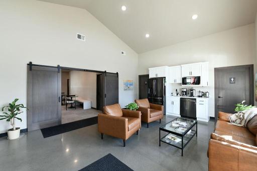 3262 Oak Ridge Loop E, West Fargo, ND 58078