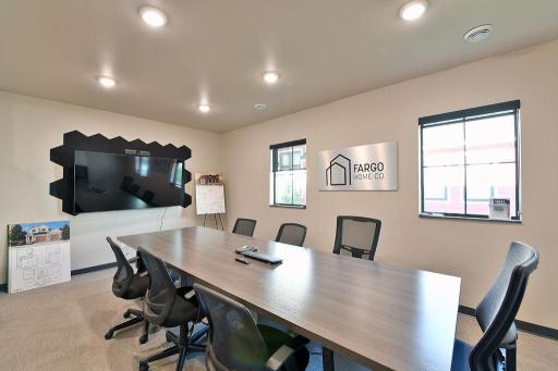 3262 Oak Ridge Loop E, West Fargo, ND 58078