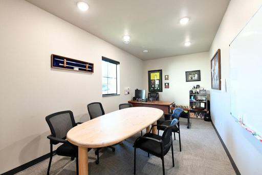 3262 Oak Ridge Loop E, West Fargo, ND 58078