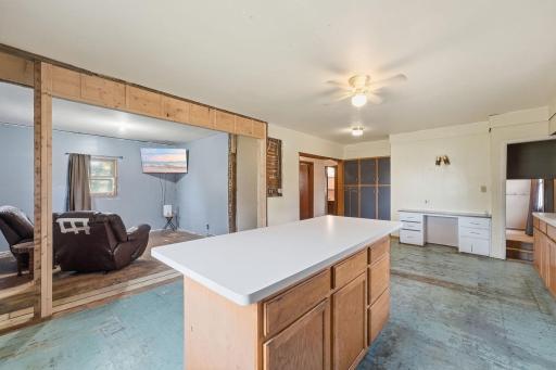 27-web-or-mls-DSC01593_autoremove_66847631.jpg