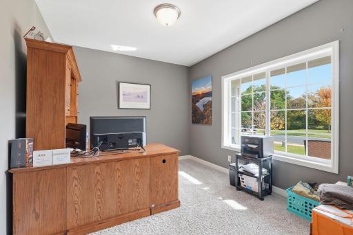 15606 Pennsylvania Avenue, Prior Lake, MN 55372