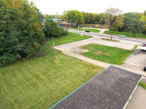 1943 Rice Street, Roseville, MN 55113