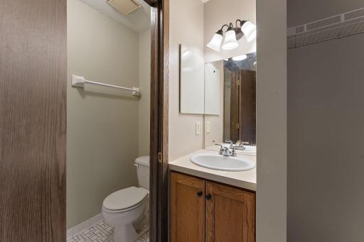122 Demont Avenue E, 258, Little Canada, MN 55117