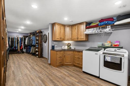 9805 Sharon Place NW, Rice, MN 56367