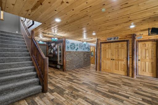 9805 Sharon Place NW, Rice, MN 56367