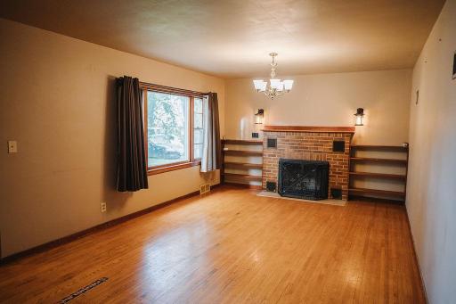 313 E Willis Street, Elmore, MN 56027