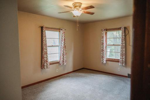 313 E Willis Street, Elmore, MN 56027
