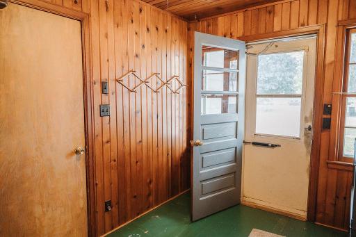 313 E Willis Street, Elmore, MN 56027