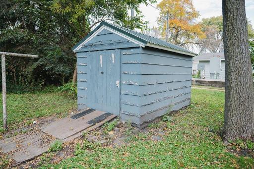 313 E Willis Street, Elmore, MN 56027