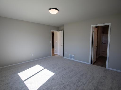 6721 14 Street S, Fargo, ND 58104