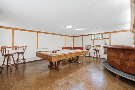 1343 Hillwind Road NE, Fridley, MN 55432
