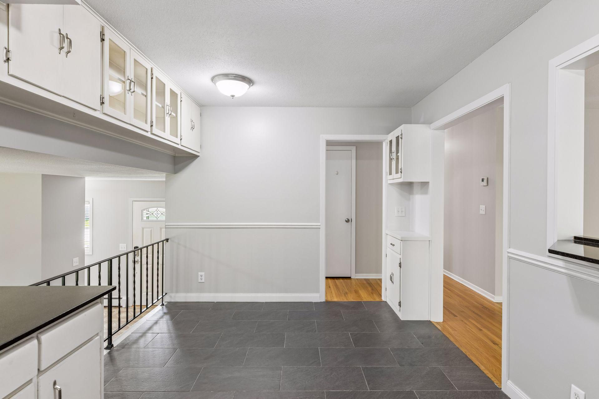 Spacious eat in kitchen