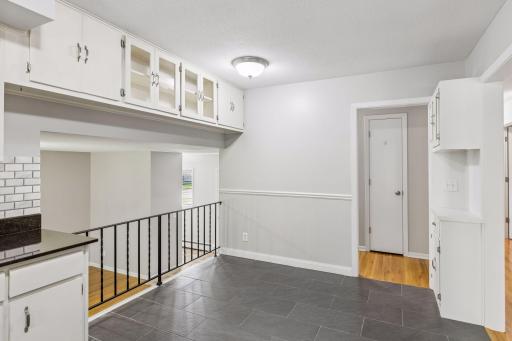 1349 Cedarwood Drive, Woodbury, MN 55125