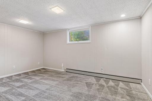 1349 Cedarwood Drive, Woodbury, MN 55125