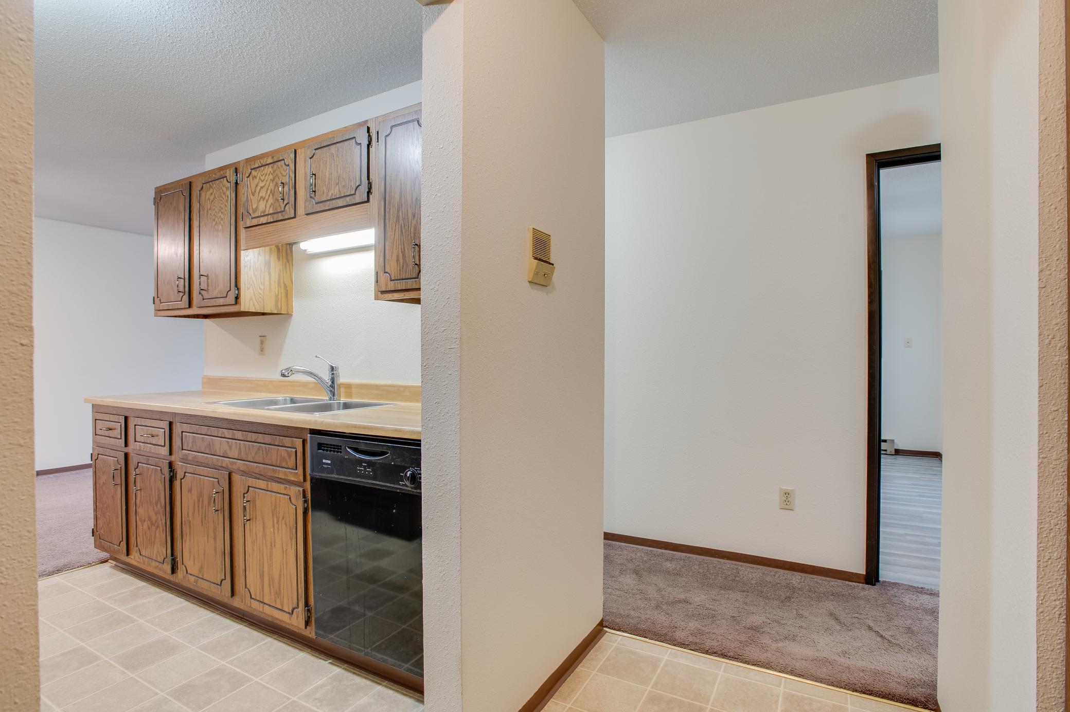 331_PRAIRIEWOOD_CIR_#104-7.jpg