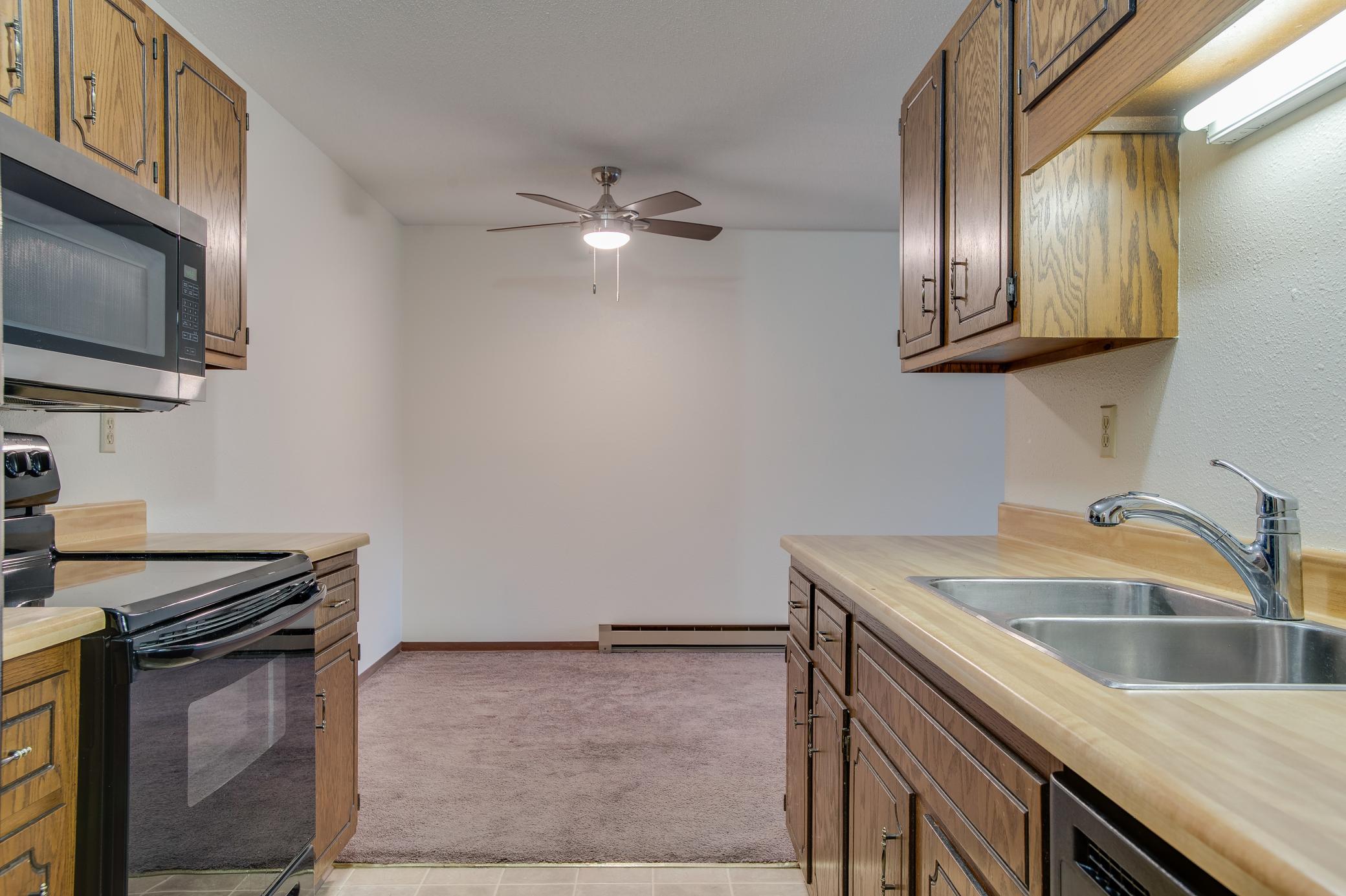 331_PRAIRIEWOOD_CIR_#104-11.jpg