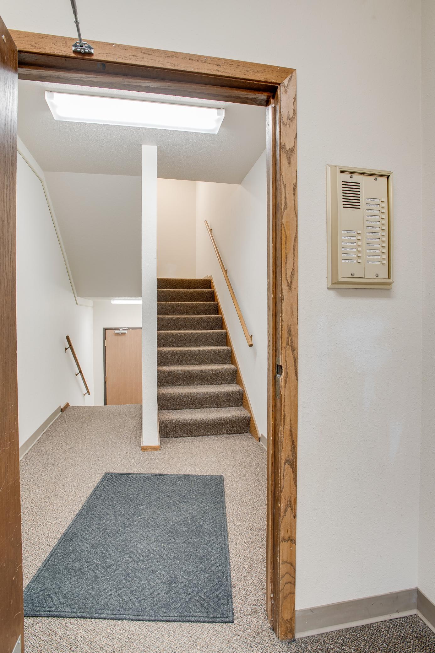 331_PRAIRIEWOOD_CIR_#104-22.jpg