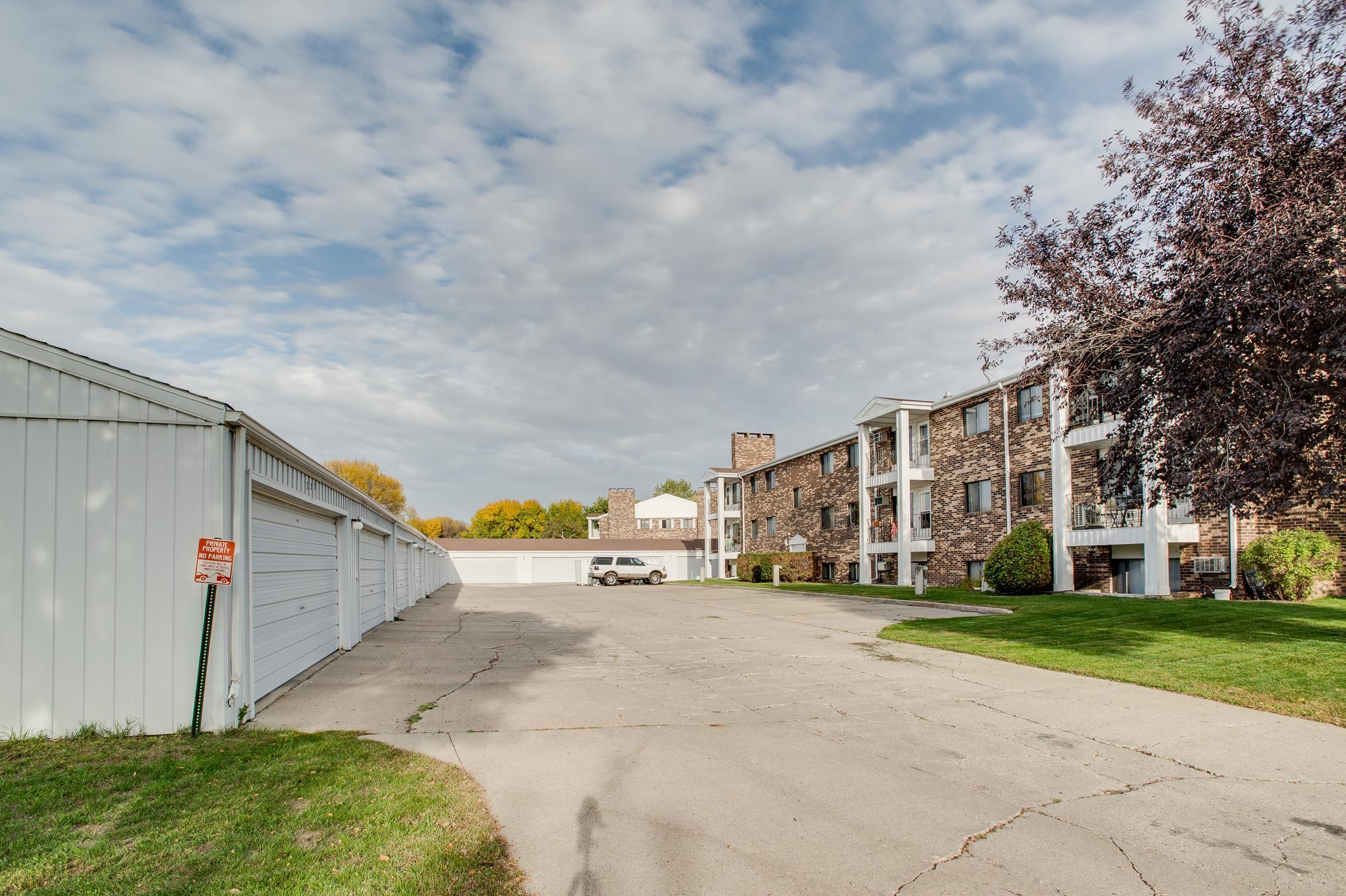 331_PRAIRIEWOOD_CIR_#104-23.jpg