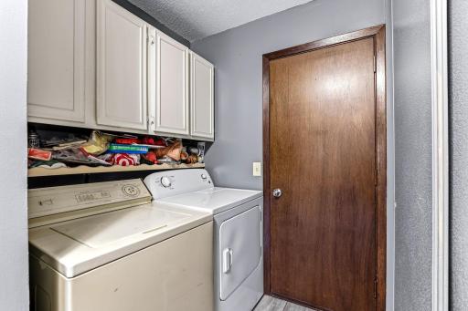 6877 Grenwich Lane N, Saint Paul, MN 55128