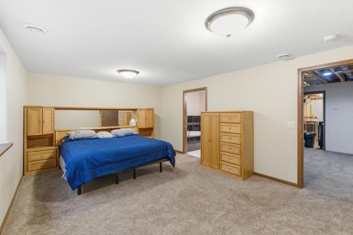 300 Tanager Road, Mankato, MN 56001