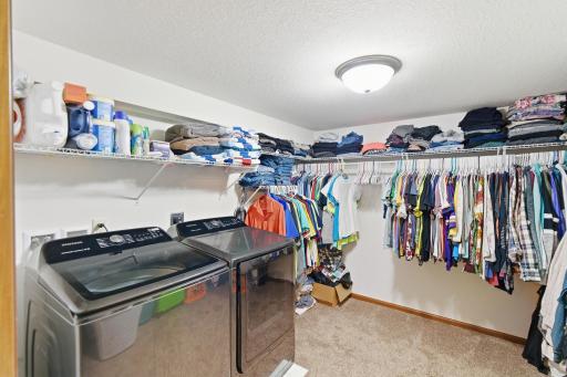 300 Tanager Road, Mankato, MN 56001
