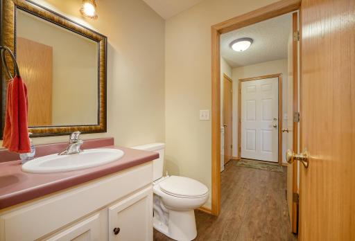 8469 Powers Place, Chanhassen, MN 55317