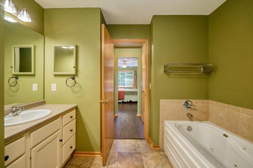 8469 Powers Place, Chanhassen, MN 55317