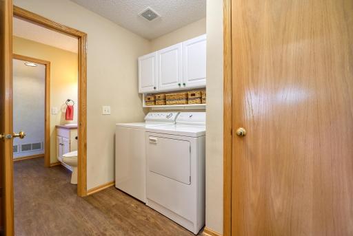 8469 Powers Place, Chanhassen, MN 55317